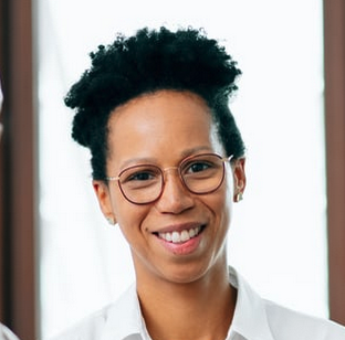 Stefanie Kapp, Gründerin von Kieferwissen