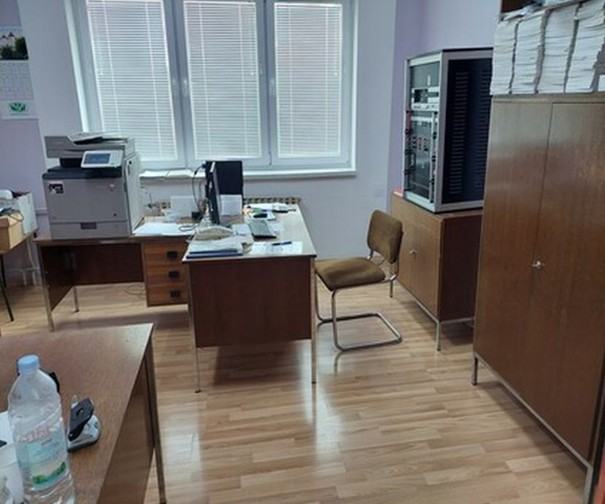 Rooms and equipment