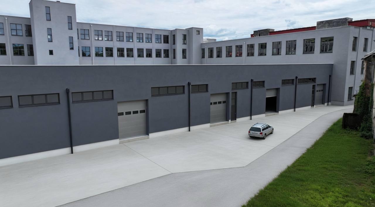 Zračna snimka proizvodno-skladišnog kompleksa u Vinici